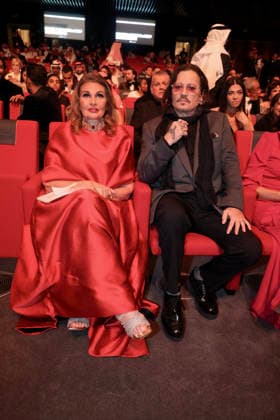 Johnny Depp and Celebs Attend Closing of Red Sea Film Festival - Jeddah Johnny Depp poses with Egyptian star Yousra at he closing ceremony of the 5th edition of the Red Sea International Film Festival in Jeddah on December 11, 2025. Photo by Balkis Press ABACAPRESS.COM Jeddah Saudi Arabia  Copyright: xBalkisxPress ABACAx