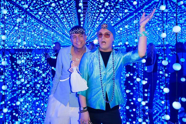 Julian F M Stoeckel with partner Marcell Damaschke at the opening of the exhibition Bubble Planet Das Erlebnismuseum für alle Sinne in der Arena Berlin Berlin, 11 12 2025 Foto:xM.xBehrensx xFuturexImagex bubble_5282