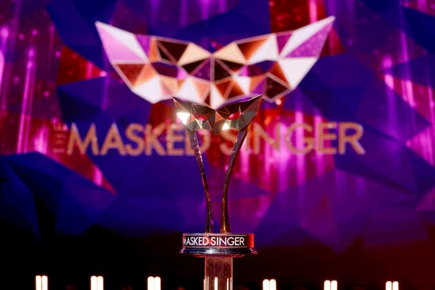 The winning trophy of Masked Singer in the Prosieben show The Masked Singer at the MMC Studios in Ossendorf Cologne, 13 12 2025 NRW Germany Copyright: xChristophxHardtx