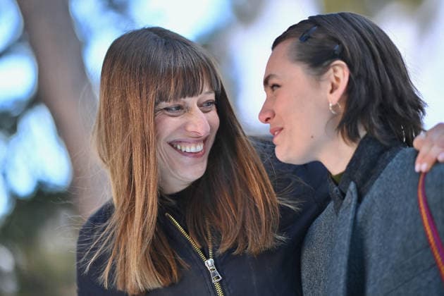 Les Arcs Film Festival - Day Two. FC LES ARCS, FRANCE - DECEMBER 14 Alice Winocour and Ella Rumpf photocall during Day Two of Les Arcs Film Festival on December 14, 2025 in Les Arcs, France... Photo by Franck Castel ABACAPRESS.COM Les Arcs France  Copyright: xCastelxFranck ABACAx