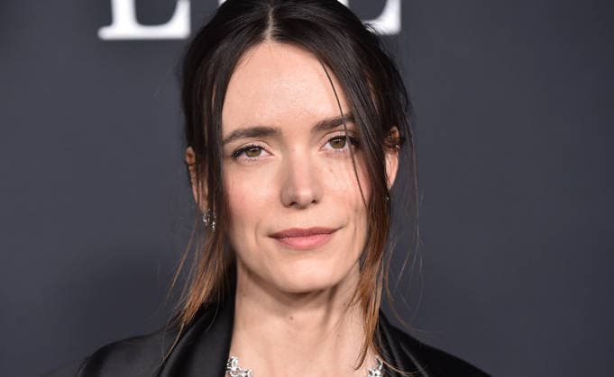 Searchlight Pictures™ ˜The Testament of Ann Lee™ Premiere Stacy Martin arriving to the Los Angeles premiere of Searchlight Pictures™ The Testament of Ann Lee at the Linwood Dunn Theater on December 14, 2025 in Hollywood, Ca. Hollywood Linwood Dunn Theater California USA Copyright: xLisaxOConnor xAFF-USA.COMx