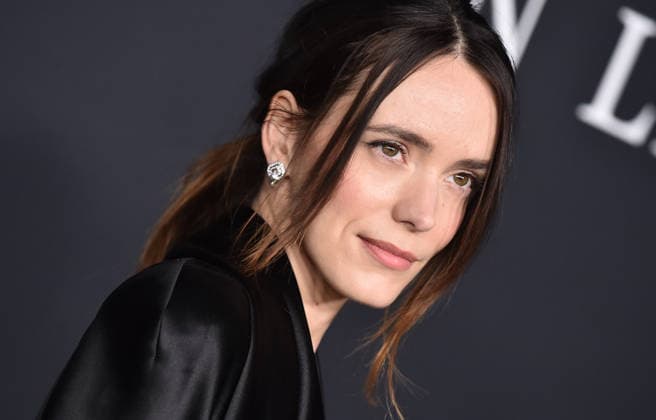 Searchlight Pictures™ ˜The Testament of Ann Lee™ Premiere Stacy Martin arriving to the Los Angeles premiere of Searchlight Pictures™ The Testament of Ann Lee at the Linwood Dunn Theater on December 14, 2025 in Hollywood, Ca. Hollywood Linwood Dunn Theater California USA Copyright: xLisaxOConnor xAFF-USA.COMx