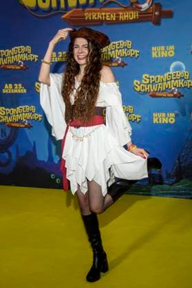 ABBberlin Klaudia Giez as a guest on the yellow carpet at the German premiere of SPONGEBOB SCHWAMMKOPF PIRATEN AHOI at the cinema in the Kulturbrauerei on 14 12 2025 Berlin Germany