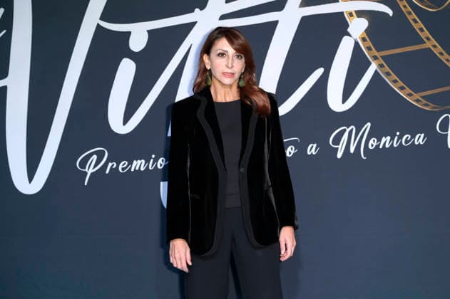 Paola Minaccioni at the Il Vitti 2025 award ceremony at the Centro Congressi Roma La Nuvola Rome, 14 12 2025 Foto:xA.xM.xTinghinox xFuturexImagex vitti_5273
