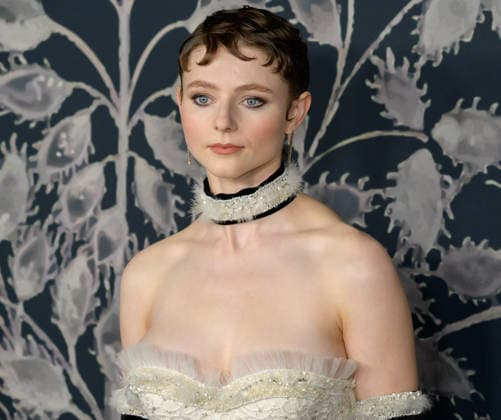 Premiere of The Testament of Ann Lee in Los Angeles LOS ANGELES, USA December 14, 2025 Thomasin McKenzie at the premiere of The Testament of Ann Lee at the Linwood Dunn Theatre Picture Paul Smith Featureflash 451556 2025 12 14 CA Los Angeles  Copyright: xPaulxSmithx xFeaturesxFlashx xStarfacex STAR_451556_086