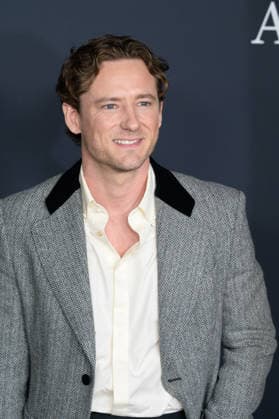 Premiere of The Testament of Ann Lee in Los Angeles LOS ANGELES, USA December 14, 2025 Lewis Pullman at the premiere of The Testament of Ann Lee at the Linwood Dunn Theatre Picture Paul Smith Featureflash 451556 2025 12 14 CA Los Angeles  Copyright: xPaulxSmithx xFeaturesxFlashx xStarfacex STAR_451556_137