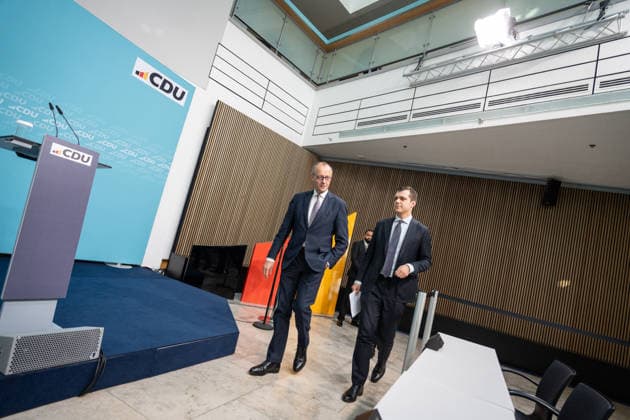 Federal Chancellor Friedrich Merz, left, with his personal advisor Tim Lienemann, after the Federal Executive Committee meeting at the Konrad Adenauer Haus CDU Deutschlands Bundesvorstandssitzung , Berlin Berlin Germany Konrad Adenauer Haus