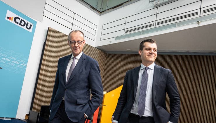 Federal Chancellor Friedrich Merz, left, with his personal advisor Tim Lienemann, after the Federal Executive Committee meeting at the Konrad Adenauer Haus CDU Deutschlands Bundesvorstandssitzung , Berlin Berlin Germany Konrad Adenauer Haus