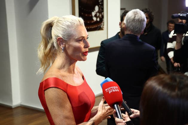 Photocall prior to the Gala of the Academy of Performing Arts of Spain Actress Belén Rueda attends the media during the photocall prior to the Gala of the Academy of Performing Arts of Spain, at the Teatro Calderón, on December 15, 2025, in Valladolid, Castilla y León Spain The Academy of Performing Arts of Spain, with the collaboration of the Municipal Foundation of Culture of Valladolid, celebrates its ceremony of Gold Medals and Distinctions of Honor, a recognition of individuals or entities with an outstanding professional career in the field of performing arts, on December 15, 2025, in Valladolid, Castilla y León Spain, celebrates its Gold Medals and Distinctions of Honor Award Ceremony, a recognition to individuals or entities with a  Copyright: xPhotogenic ClaudiaxAlbax 7171743