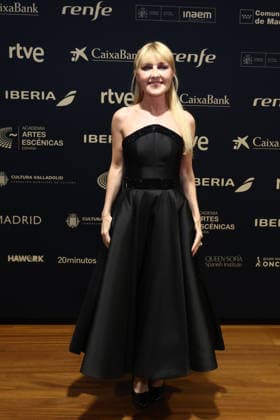 Photocall prior to the Gala of the Academy of Performing Arts of Spain The president of the Academy, Cayetana Guillén Cuervo, poses during the photocall prior to the Gala of the Academy of Performing Arts of Spain, at the Teatro Calderón, on December 15, 2025, in Valladolid, Castilla y León Spain The Academy of Performing Arts of Spain, with the collaboration of the Municipal Foundation of Culture of Valladolid, celebrates its ceremony of Gold Medals and Distinctions of Honor, a recognition of individuals or entities with an outstanding professional career in the performing arts, celebrates its Gold Medals and Distinctions of Honor Award Ceremony, a recognition to individuals or entities with an outstanding professional career in the field  Copyright: xPhotogenic ClaudiaxAlbax 7171751