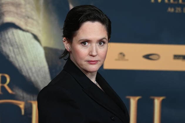Emily COX, actress, portrait, portrait, portrait, cropped single image, single motif, red carpet, red carpet show, arrival, arrival, film premiere DER MEDICUS 2 on 15 12 2025 at the Cinedom cinema in Cologne,