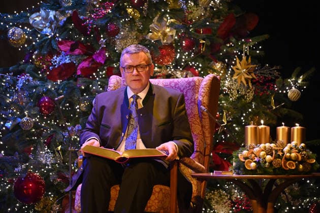 Florian HERRMANN CSU,Head of the State Chancellery reads the Christmas story, Advent concert of the Bavarian State Premier on 15 12 2025 at the Cuvillies Theater in the Residenz in Munich