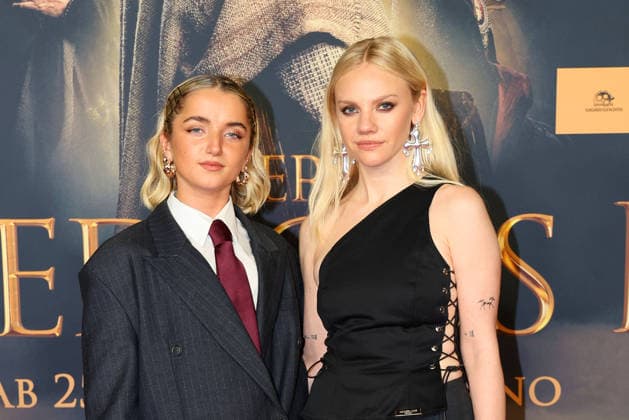 Rosie Boore and Aine Rose Daly at the cinema premiere of The Medicus 2 on 15 12 2025 in Cologne The Medicus 2 cinema premiere in Cologne