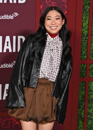 ˜The Housemaid™ Los Angeles Premiere Awkwafina arriving to The Housemaid Los Angeles premiere held at the TCL Chinese Theatre on December 15, 2025 in Hollywood, Ca. Hollywood TCL Chinese Theatre California USA Copyright: xStarbuck AFF-USA.COMx