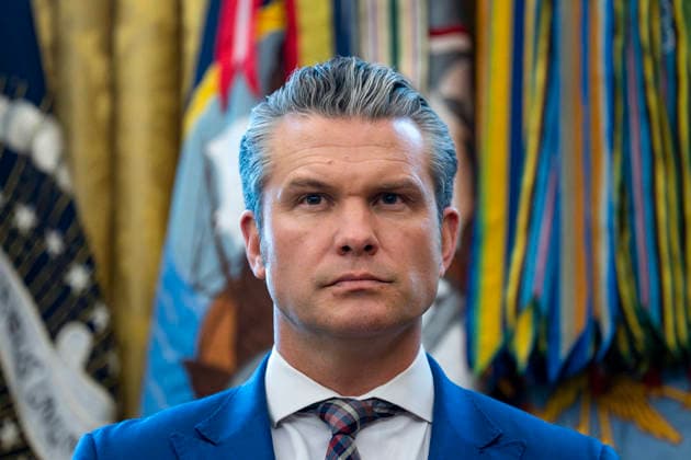 United States Secretary of War Pete Hegseth looks on as US President Donald J Trump speaks before presenting Mexican Border Defense Medals to 13 service members during a ceremony in the Oval Office of the White House in Washington, DC, USA, on Monday, December 15, 2025. Copyright: xBonniexCashx xPoolxviaxCNPx MediaPunchx