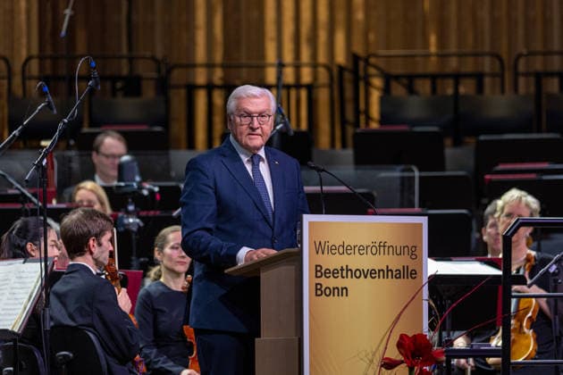 Reopening of the Beethovenhalle Bonn 16 12 25 Speech by Federal President Frank Walter STEINMEIER After almost ten years of construction, the Beethovenhalle in Bonn is ceremoniously reopened with the event The Long Beethoven Night Federal President Frank Walter Steinmeier takes part in the opening The Beethoven Copyright: xBonn.digitalx xMarcxJohnx