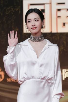 LANGFANG, CHINA - DECEMBER 16: Actress Chen Duling arrives at the red carpet of the Domestic TV Series Ceremony (China TV Drama Awards) on December 16, 2025 in Langfang, Hebei Province of China.  Copyright: xVCGx 111610177112