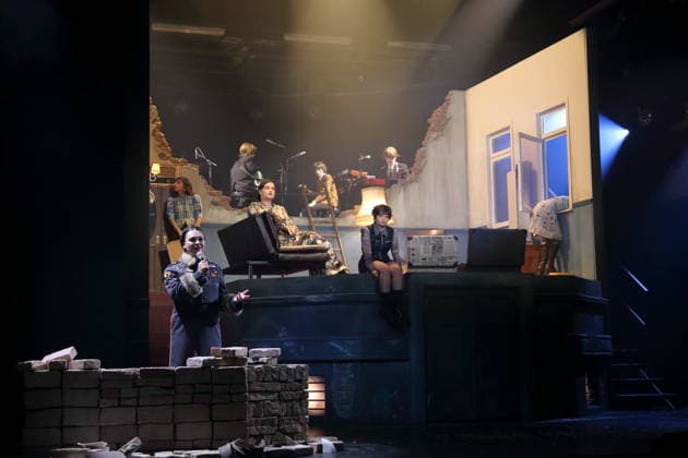 Anastasia Gubareva, Sesede Terziyan, Lindy Larsson, Jasna Fritzi Bauer and Nairi Hadodo, from left, during the photo rehearsal for East Side Story A German Jewsical at the Maxim Gorki Theater in Berlin, 16 December 2025 By Juri Sternburg Directed by Lena Brasch Composed by Paul Eisenach Stage Studio Dietric
