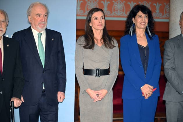 The Queen presides over the commemorative ceremony of the 20th anniversary of Fundación del Espanol Urgente FundéuRAE The director of the RAE, Santiago Munoz Machado, Queen Letizia and the Minister of Equality, Ana Redondo, during the commemorative ceremony of the 20th anniversary of Fundación del Espanol Urgente FundéuRAE, held at the Real Academia Espanola, on December 17, 2025, in Madrid Spain In these twenty years, the Foundation, promoted by the Real Academia Espanola RAE and the EFE Agency, has become one of the main references for Spanish-speaking journalists and, in general, for language professionals in the news world, has become one of the main points of reference for Spanish-speaking journalists and, in general, for language pro  Copyright: xJosÃ xOlivax 7174735