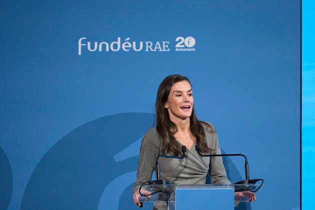 Queen Letizia attends 20th anniversary of the founding of Fundacion del Espanol Urgente Queen Letizia of Spain attends 20th anniversary of the founding of Fundacion del Espanol Urgente at Real Academia Espanola on December 17, 2025 in Madrid, Spain Photo by IMAGO MPG Madrid Real Academia Espanola Madrid Spain  Copyright: xMPGx