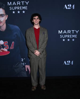 December 16, 2025, New York, Ny, United States: Jack Dylan Grazer attends A24 s Marty Supreme New York Premiere. Held at Regal Times Square in New York. Zuma Press December 16, 2025. New York United States - ZUMAp281 20251216_zea_p281_270 Copyright: xPhotoxImagexPressx