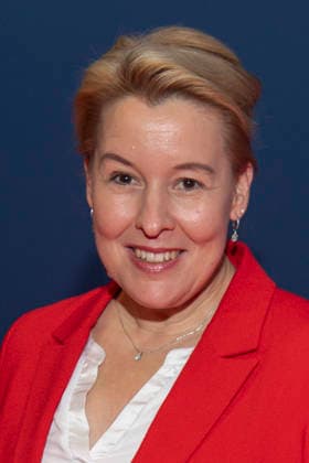 ABBberlin Franziska Giffey SPD politician at the world premiere of POLAR EXPERIENCE The immersive exhibition about the Arctic and Antarctic at Arena Berlin on 05 12 2025 Berlin Germany