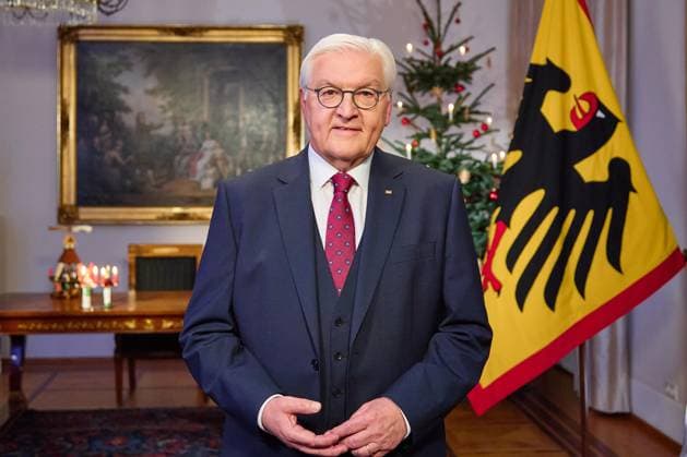Berlin, Germany, 22 12 2025 Bellevue Palace Christmas address by Federal President Frank Walter Steinmeier at the recording ATTENTION PUBLICATION DEADLINE 24 12 2025, 0 00 hrs, free for Wednesday editions of daily newspapers Copyright: xdtsxNachrichtenagenturx dts_100534
