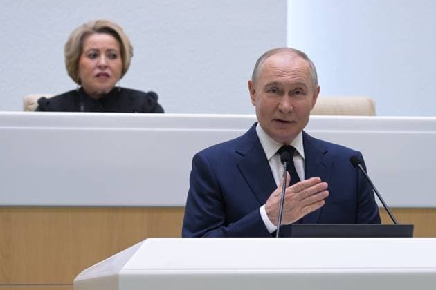 Russia Putin Parliament 9079100 24.12.2025 Russian President Vladimir Putin speaks during a session at the Federation Council, the upper house of parliament, in Moscow, Russia. Federation Council speaker Valentina Matvienko, is in the background. Alexey Nikolskiy Sputnik Moscow Russia Copyright: xAlexeyxNikolskiyx