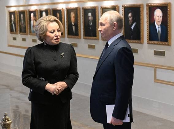 Russia Putin Parliament 9079172 24.12.2025 Russian President Vladimir Putin and Federation Council speaker Valentina Matvienko talk before a session at the Federation Council, the Upper House of the Russian Parliament, in Moscow, Russia. Dmitriy Duhanin Sputnik Moscow Russia Copyright: xDmitriyxDuhaninx