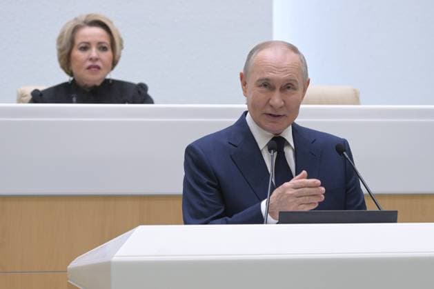 Russia Putin Parliament 9079233 24.12.2025 Russian President Vladimir Putin speaks during a session at the Federation Council, the Upper House of the Russian Parliament, in Moscow, Russia. Federation Council speaker Valentina Matvienko, is in the background. Alexey Nikolskiy Sputnik Moscow Russia  Copyright: xAlexeyxNikolskiyx