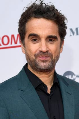 ABBberlin Oliver Wnuk actor on the red carpet at the world premiere of the movie STROMBERG WIEDER ALLES WIE IMMER at Zoo Palast Berlin on 01 12 2025 Berlin Germany