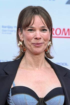 ABBberlin Milena Dreißig Dreissig actress on the red carpet at the world premiere of the movie STROMBERG WIEDER ALLES WIE IMMER at Zoo Palast Berlin on 01 12 2025 Berlin Germany