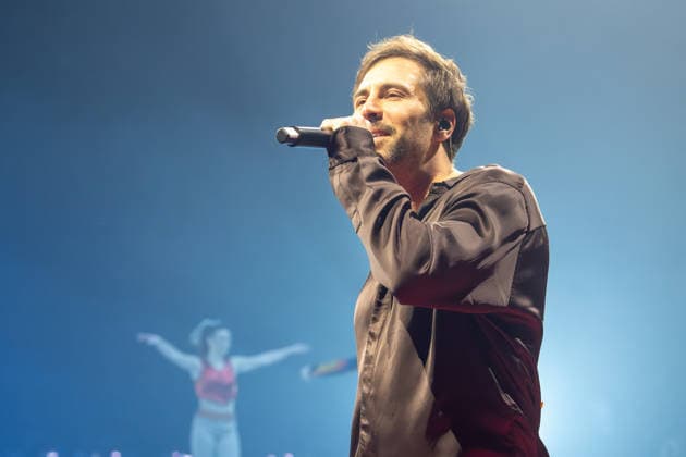 Max Giesinger Max Giesinger, German singer, songwriter and music producer , Holiday on Ice CINEMA OF DREAMS, Premiere in Munich with guest star Max Giesinger, 02 01 2026 Muenchen Bayern Germany Copyright: xkolbert-press UlrichxGamelx