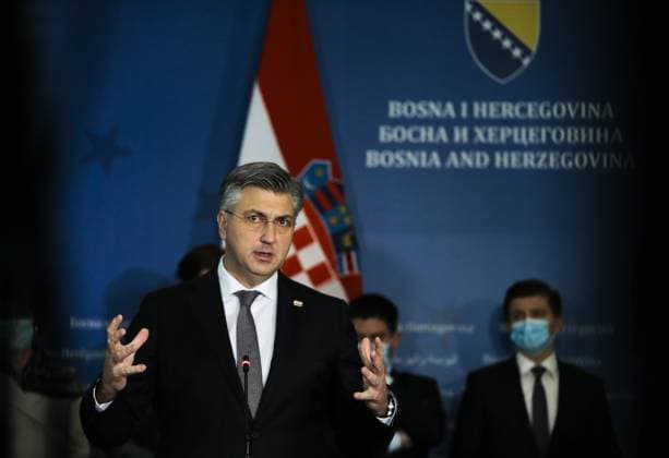 Prime Minister of Croatia Andrej Plenkovic in Sarajevo SARAJEVO, BOSNIA AND HERZEGOVINA - DECEMBER 13: Prime Minister of Croatia Andrej Plenkovic holds a press conference in Sarajevo, Bosnia and Herzegovina on December 13, 2021. Saraybosna Bosna Hersek. Editorial use only. Please get in touch for any other usage. Copyright: x2025xAnadoluxSamırxJordamovıcx