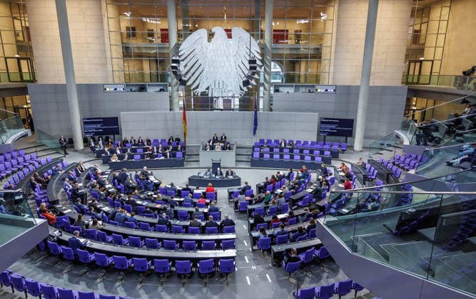Bundestag Alexander Dobrindt CSU , Federal Minister of the Interior at a questioning of the Federal Government in the German Bundestag on 14 01 2026 in Berlin Berlin Berlin Germany Bundestag