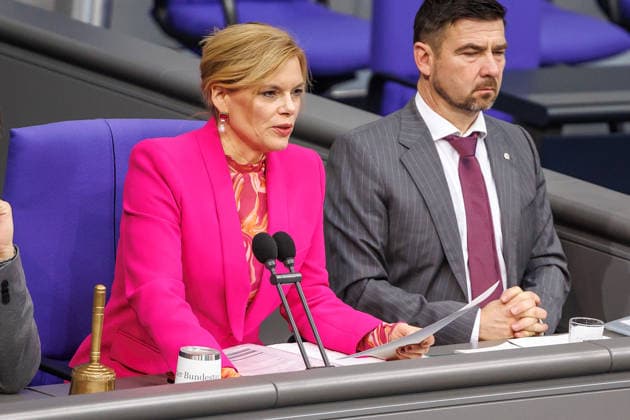 Bundestag Bundestag President Julia Klöckner in the German Bundestag on 15 01 2026 in Berlin Berlin Berlin Germany Bundestag