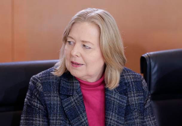 Bärbel Bas, Federal Minister of Labor and Social Affairs, Germany, Berlin, Federal Chancellery, At its 30th meeting on January 21, 2026, the Federal Cabinet will discuss, among other things, the draft of a first law to amend the Freedom of Science Act