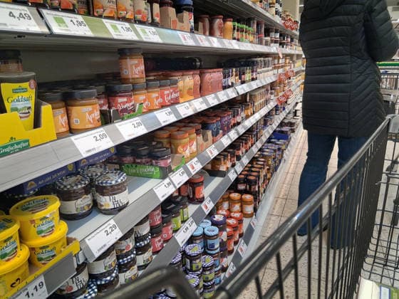 Marktkauf shopping in times of inflation Marktkauf shopping in a supermarket or discount store