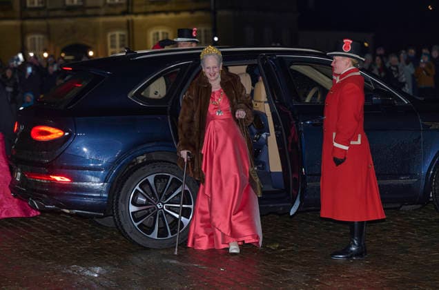 2026 01 01 COPENHAGEN DENMARK Danish Royal Family The royal couple hold New Year s dinner for the government, the Speaker of the Folketing, representatives of official Denmark and a part of Royal Family in Amalienborg Royal Palace Picture old Queen Margrethe of Denmark arrival to dinner PHOTO Stefan Lindblom TT code 20116 Copenhagen Denmark x20116x  Copyright: xStefanxLindblom TTx Royal Danish Family X7odgLomo0w