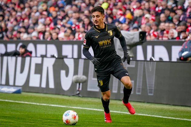 Germany Bundesliga 2025 26, 19 Matchday FC Bayern Munich vs FC Augsburg Allianz Arena Munich Dimitris Giannoulis FC Augsburg, 13 Copyright: xJOERANxSTEINSIEKx