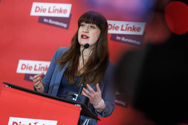 Statement Die Linke Heidi Reichinnek Die Linke at a statement on 27 01 26 in Berlin Berlin Berlin Germany Reichstag
