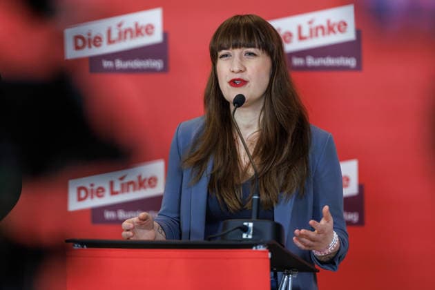 Statement Die Linke Heidi Reichinnek Die Linke at a statement on 27 01 26 in Berlin Berlin Berlin Germany Reichstag