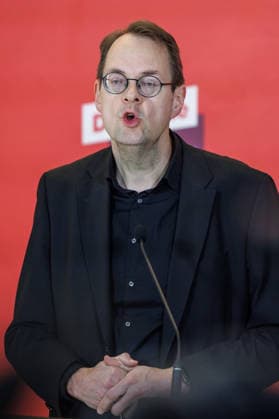 Statement Die Linke Soeren Pellmann Die Linke at a statement on 27 01 26 in Berlin Berlin Berlin Germany Reichstag