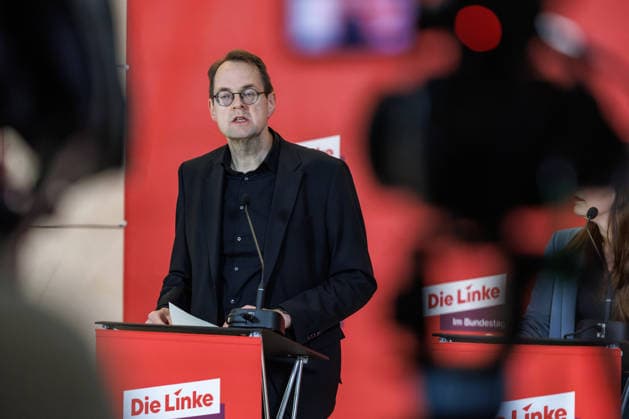 Statement Die Linke Soeren Pellmann Die Linke at a statement on 27 01 26 in Berlin Berlin Berlin Germany Reichstag