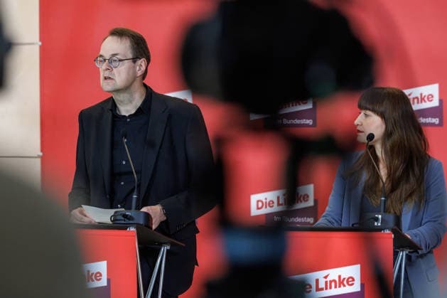 Statement Die Linke Soeren Pellmann Die Linke at a statement on 27 01 26 in Berlin Berlin Berlin Germany Reichstag