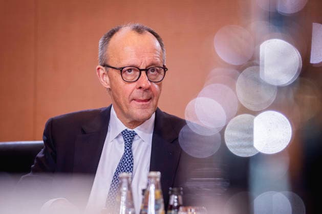 Friedrich Merz CDU , Federal Chancellor, taken during a cabinet meeting in Berlin, 04 02 2026 Berlin Germany Copyright: xJulianexSonntagx