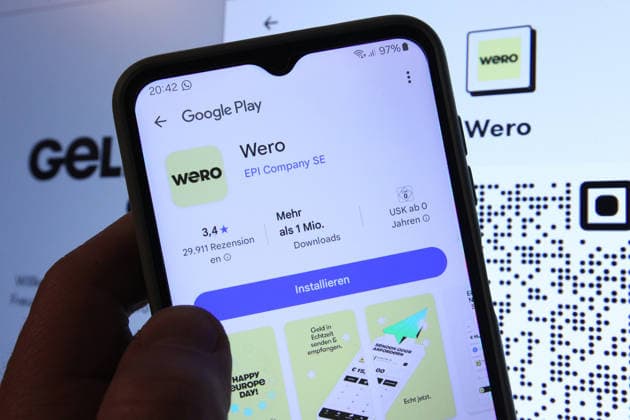 The app from the Wero payment service was accessed on Google Play on a smartphone The Wero website was then accessed on a laptop Symbol image Symbol photo Schnelsen Hamburg