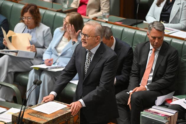 QUESTION TIME, Prime Minister Anthony Albanese during Question Time in the House of Representatives at Parliament House in Canberra, Monday, February 9, 2026. ( NO ARCHIVING CANBERRA AUSTRALIAN CAPITAL TERRITORY AUSTRALIA  Copyright: xMICKxTSIKASx 20260209189993359364