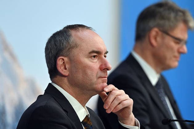 From left Hubert AIWANGER Free Voters, Bavarian Minister of Economic Affairs , Patrick SCHNIEDER Federal Minister of Transport of the Federal Republic of Germany , Press conference of the Bavarian State Government after the meeting of the Bavarian Council of Ministers on 10 February 2026 at Prinz Carl Palais in Munich