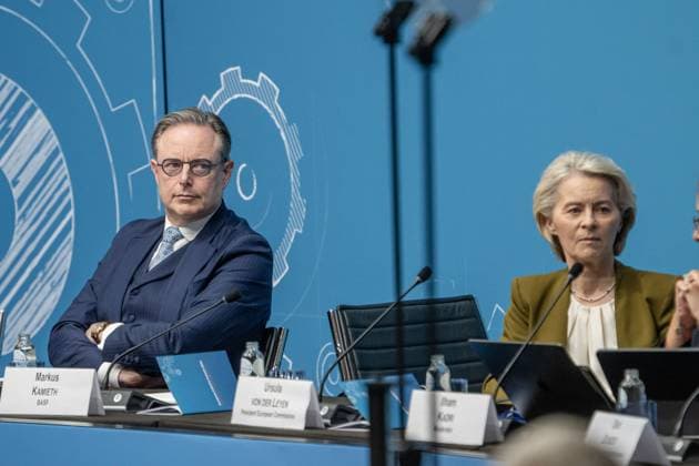 Belgian Prime Minister Bart De Wever and EU President Ursula von der Leyen pictured during the European Industry Summit in Antwerp on Wednesday 11 February 2026.  JONASxROOSENS 162637576